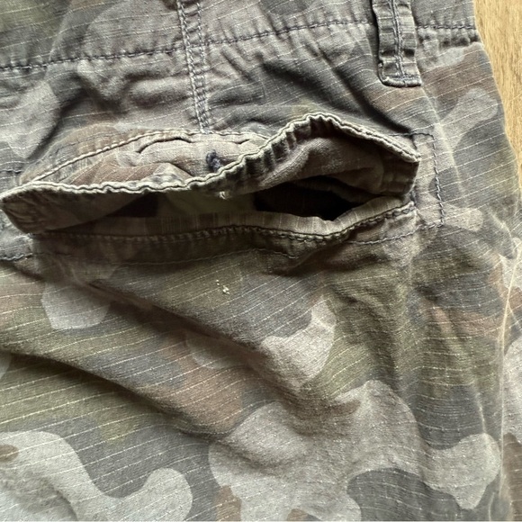 Chor Dark Gray Camouflage Cargo Shorts Size 38 Streetwear Industrial Basic - Picture 7 of 8